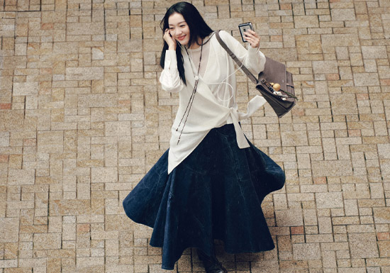 齐溪演绎山下有松「山行系列邮差包」广告大片