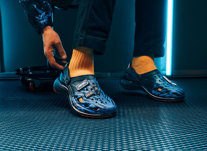 Crocs「卡骆驰」x 红牛车队2026联名款洞洞鞋正式发布图片8