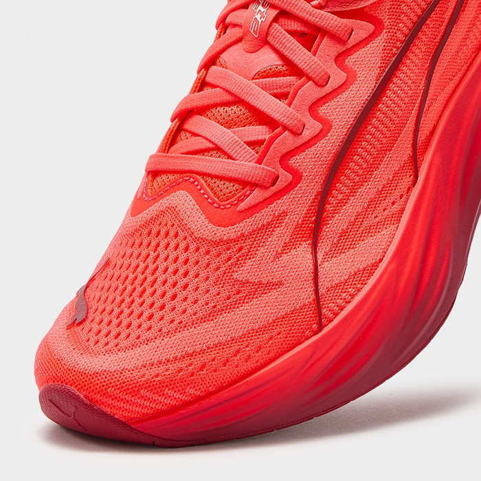 PUMA发布2026秋季新款DEVIATE PURE NITRO红色新跑鞋图片3