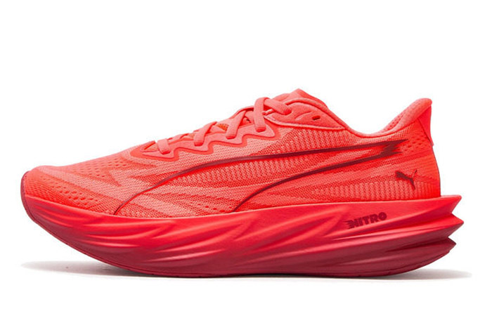 PUMA发布2026秋季新款DEVIATE PURE NITRO红色新跑鞋图片2