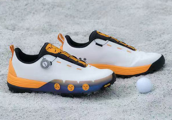 LI-NING 1990发布2026新款「定海」高尔夫球鞋