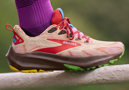 BROOKS x Alex Zono联名款幽灵越野跑鞋登场
